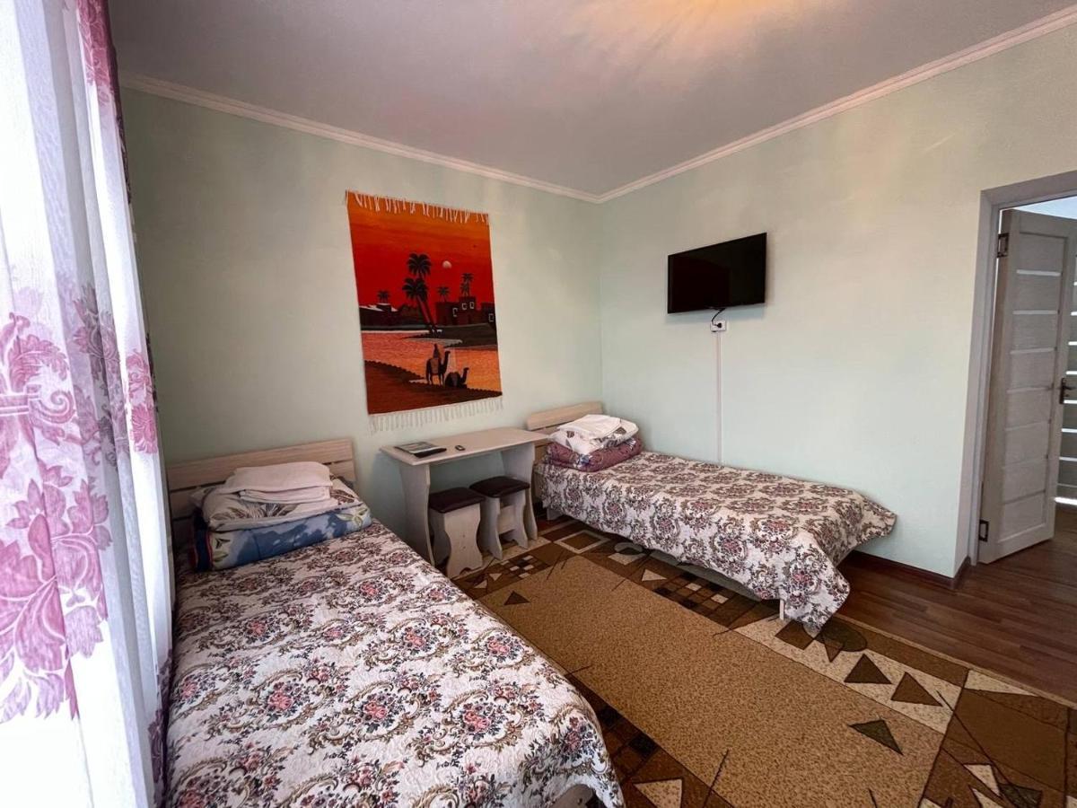 Guest House Ugra Barskoon ภายนอก รูปภาพ